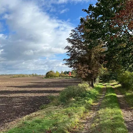 Apartmán Landurlaub Mecklenburgische Seenplatte B- Waren Mueritz By Interhome Peenehagen